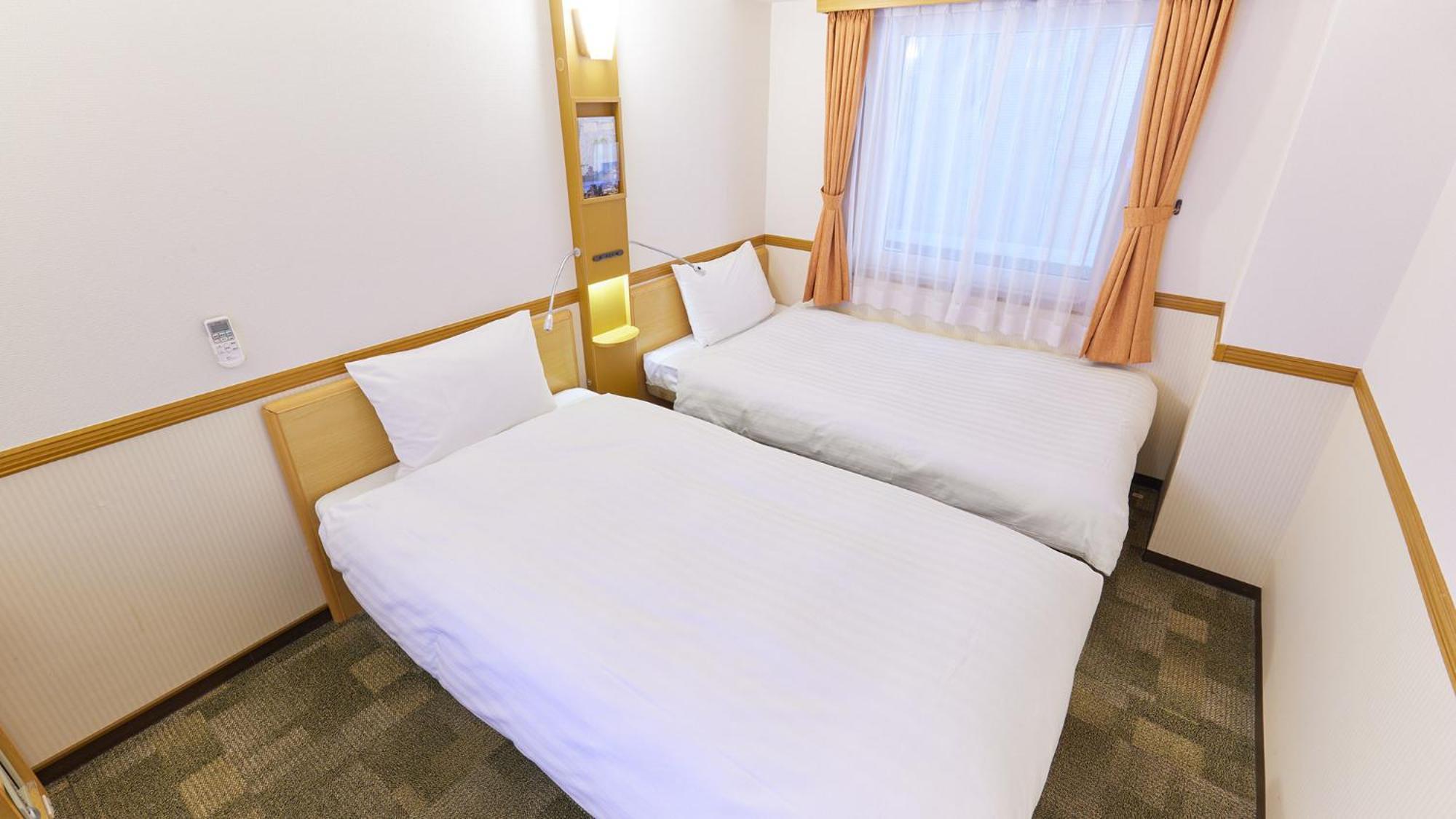 Toyoko Inn Chiba Minato Ekimae Room photo