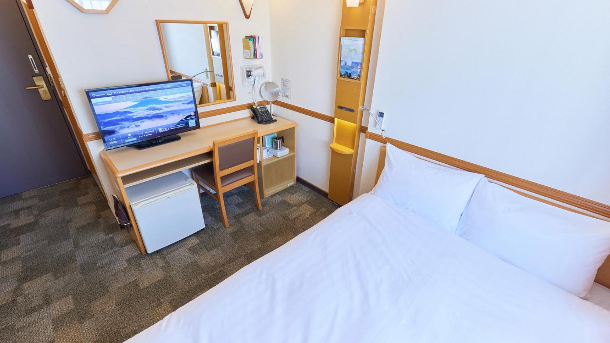 Toyoko Inn Chiba Minato Ekimae Room photo