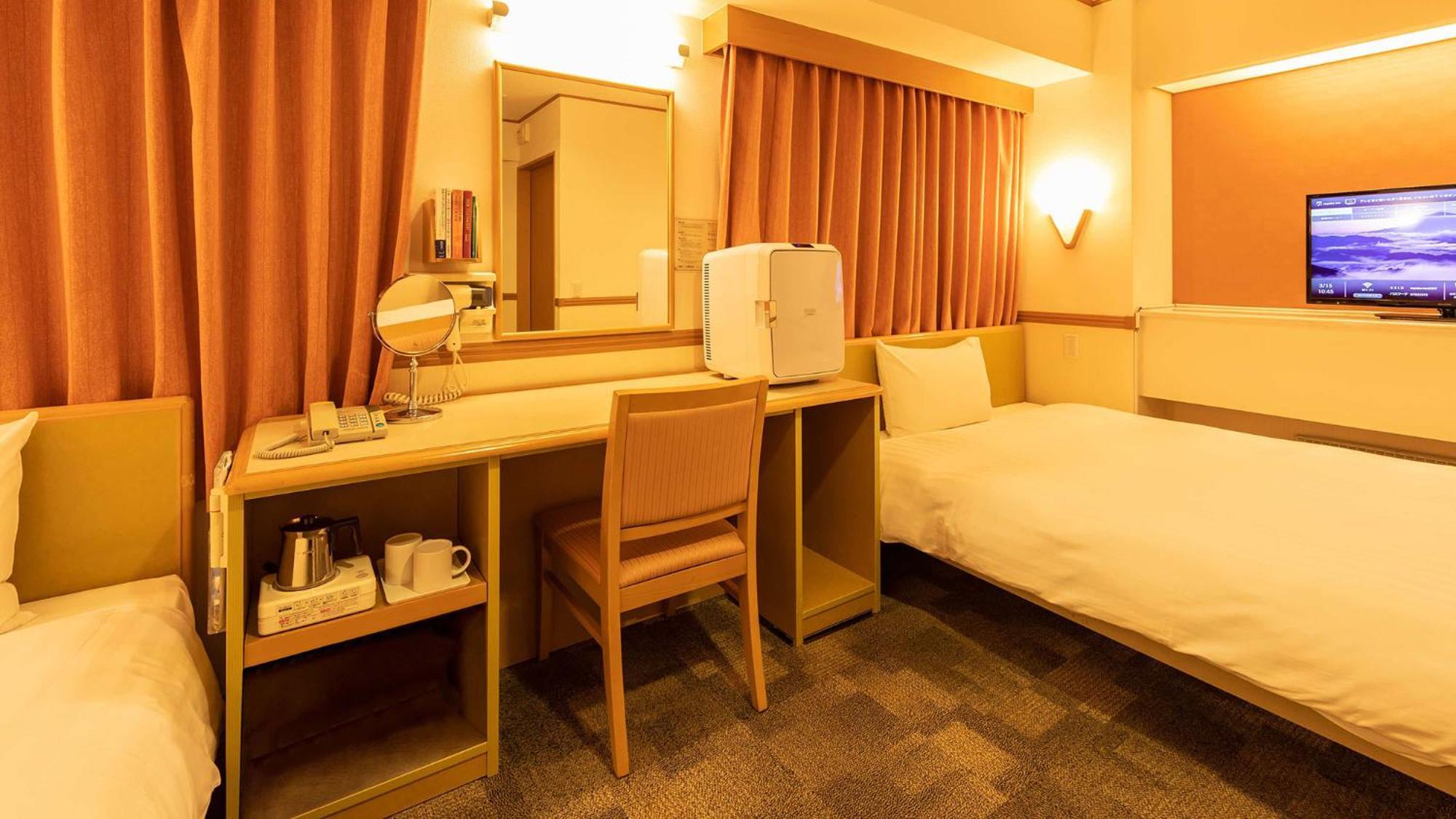 Toyoko Inn Chiba Minato Ekimae Room photo
